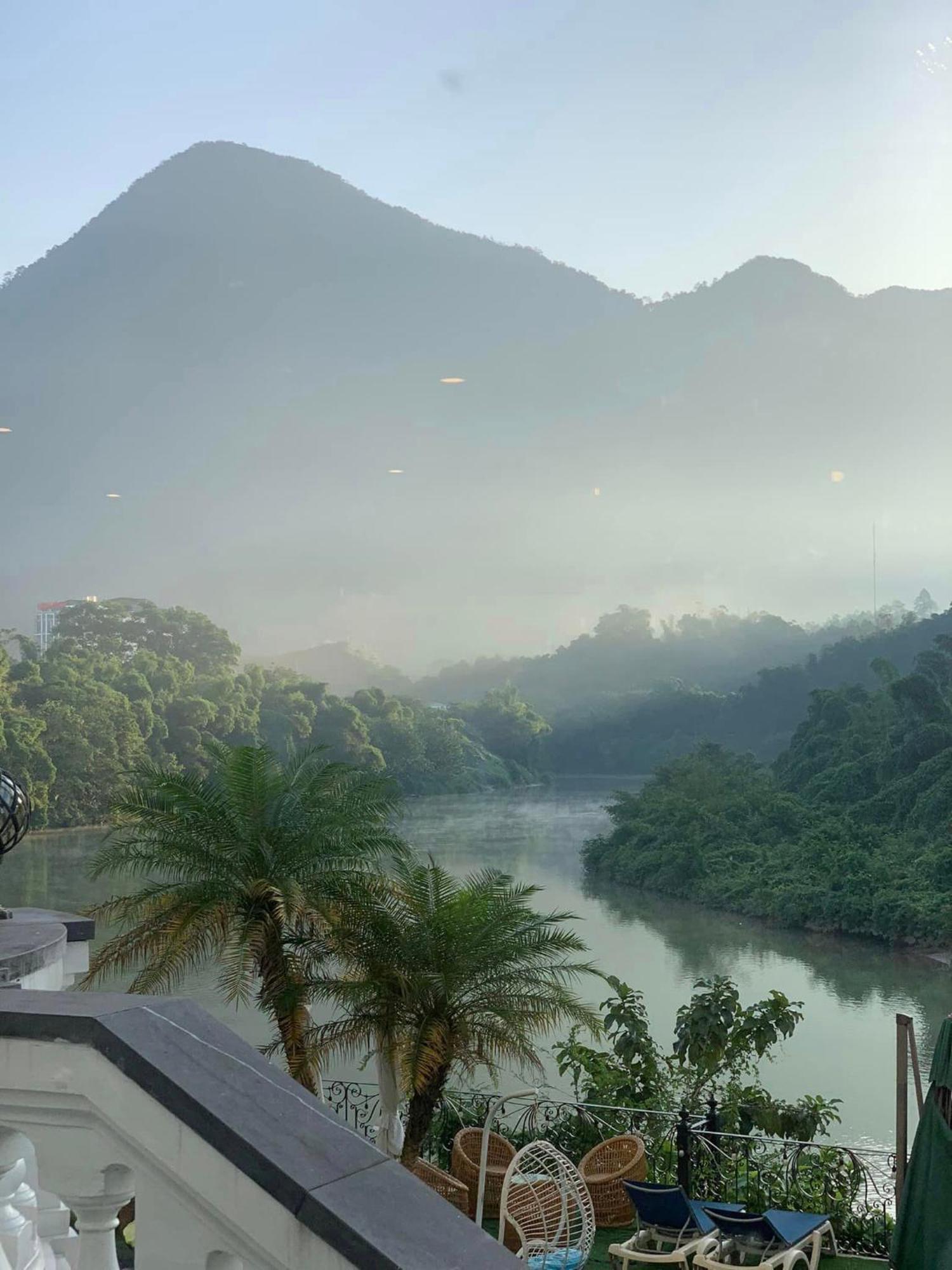 Phoenix Hotel Ha Giang Exterior foto